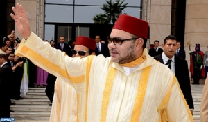Deux journalistes français interpellés pour avoir tenté d’extorquer de l’argent au roi du Maroc