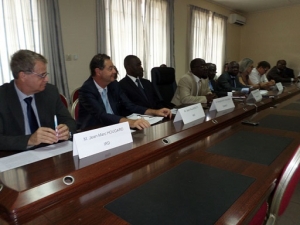 Côte d’Ivoire/ Le PDG de l’IRD encourage la recherche en entomologie médicale