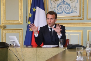 France/ Covid: La France durcit le ton sur la vaccination