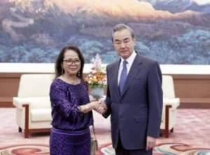 Approfondissement des relations Chine - Madagascar : rencontre stratégique entre madame Yvette Sylla et le haut diplomate chinois Wang Yi