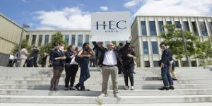 Education : HEC Paris poursuit la régionalisation de ses formations
