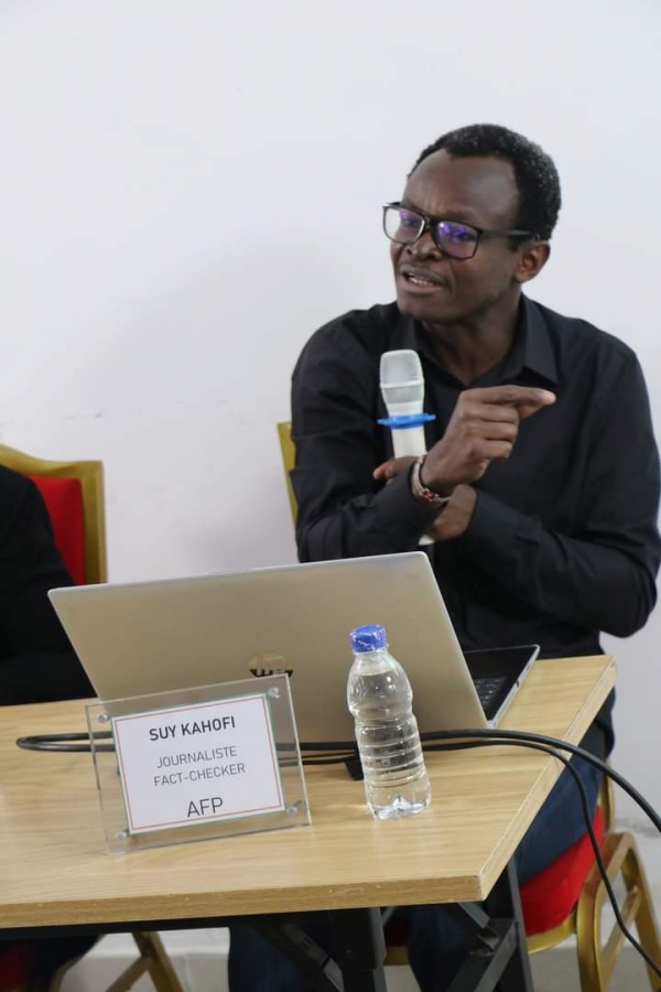 Côte d’Ivoire/Suy Kahofi (journaliste Fact-checker) : « L’intelligence artificielle peut aider le journaliste, mais ne vient pas le remplacer au sein de la rédaction »