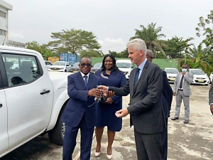 Côte d’Ivoire/ Enseignement technique et formation professionnelle : le C2D équipe le ministère de 29 véhicules