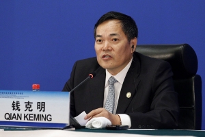 Le vice–ministre chinois du Commerce, Qian Keming