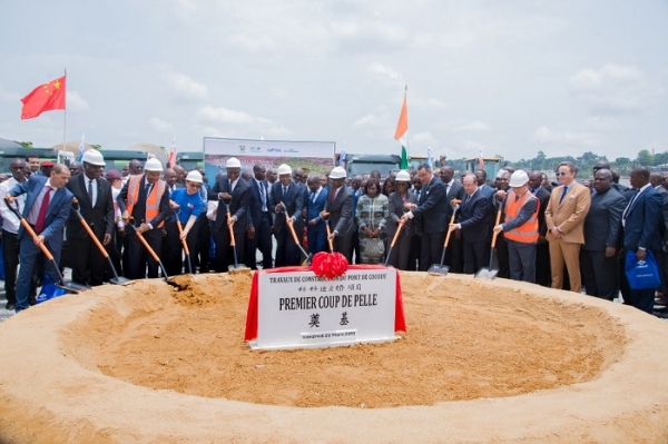 Côte d’Ivoire: les travaux du pont reliant Plateau à Cocody coûteront 80 milliards Fcfa