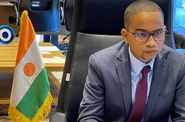 Précision du ministre des Finances relativement à la suspension des autorisations de transit de produits pétroliers vers le Mali