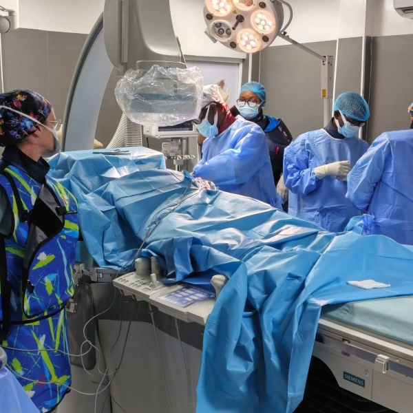 Sant&eacute; : l&rsquo;Institut de Cardiologie d&rsquo;Abidjan r&eacute;alise avec succ&egrave;s une intervention in&eacute;dite de resynchronisation cardiaque