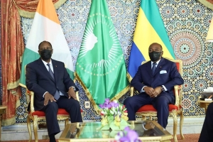 Côte d&#039;Ivoire : le Président Alassane Ouattara et son homologue Ali Bongo discutent du renforcement de leur coopération bilatérale
