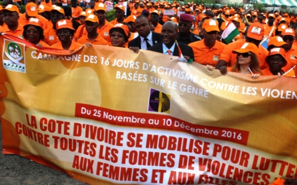 Côte d’Ivoire: « Marche orange » contre les violences basées sur le genre à Abidjan