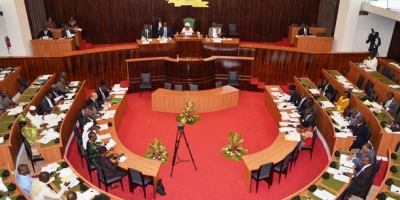 Côte d’Ivoire :  les députés adoptent neuf projets de loi