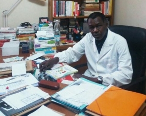 Dr Touré Boubacar, spécialiste en auriculothérapie.