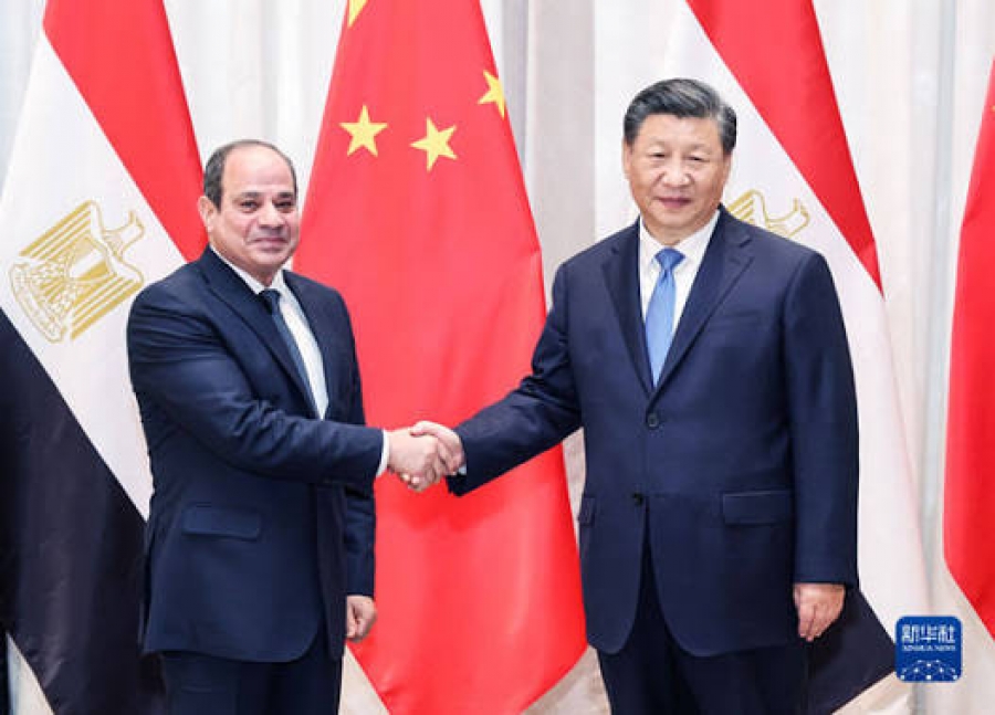 Xi et le président égyptien échangent des félicitations à l'occasion du 70e anniversaire de l'établissement des relations diplomatiques