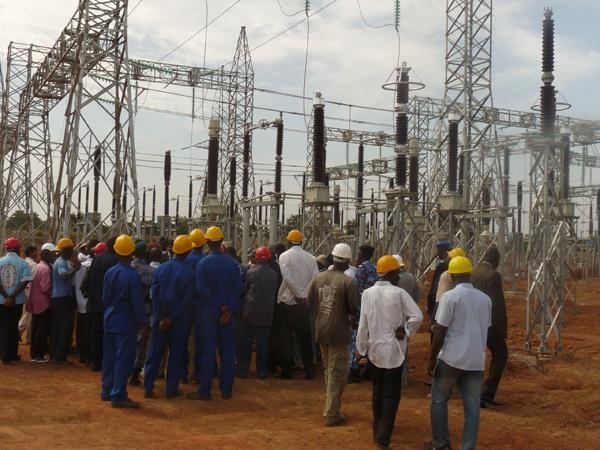 La Côte d’Ivoire a besoin d’augmenter les tarifs de l’électricité en 2017, selon la Banque mondiale