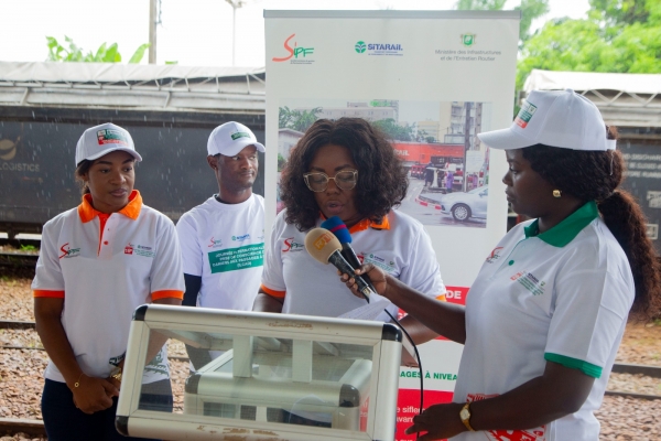 C&ocirc;te d&rsquo;Ivoire : automobilistes, motocyclistes, &eacute;l&egrave;ves, commer&ccedil;ants, transporteurs&hellip;sensibilis&eacute;s sur les dangers li&eacute;s aux passages &agrave; niveau &agrave; Dimbokro