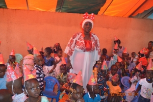Touba/ Arbre de Noël: Les écoliers de « Nadiani Mory Fadiga » en joie