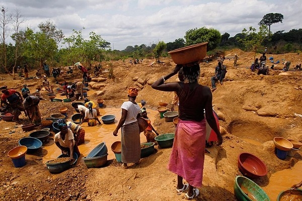 Côte d’Ivoire : Exode massif vers un nouveau site d’orpaillage découvert à Kobada (Kong)