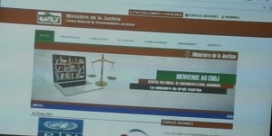 La Côte d’Ivoire se dote d’une bibliothèque numérique de documentation juridique