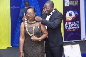 Côte d’Ivoire: Bernadette Amoa Koffi prend la tête du Rotary Club Abidjan-Biétry