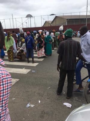 Des candidats au Hadj bloqués à Abidjan ont manifesté ce vendredi 25 août 2017 sur le boulevard VGE  (Photo DR)