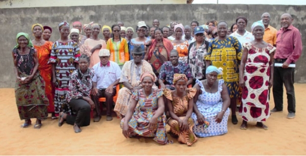 Côte d&#039;Ivoire : Ces braves femmes rurales transformatrices de manioc...